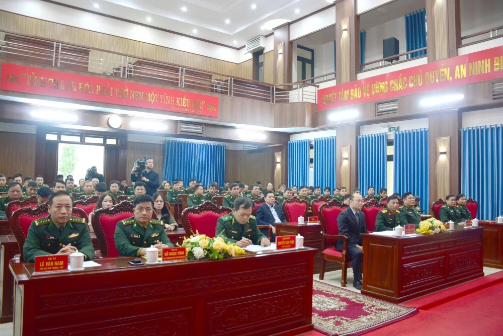 Trao thưởng cho các lực lượng có thành tích xuất sắc trong chuyên án A1-126.2p