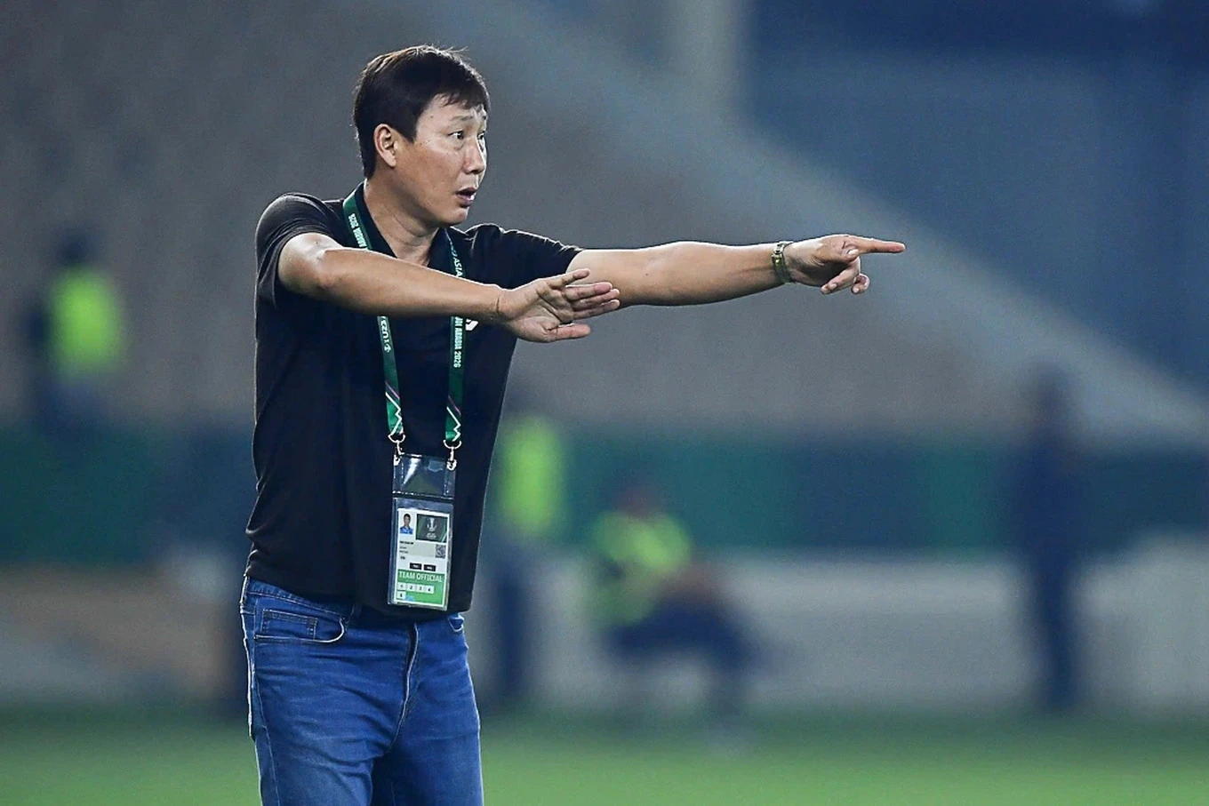 U23 Việt Nam dừng bước đầy tiếc nuối tại bán kết, Man City và PSG thảm bại tại Champions League