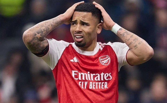 U23 Việt Nam dừng bước đầy tiếc nuối tại bán kết, Man City và PSG thảm bại tại Champions League