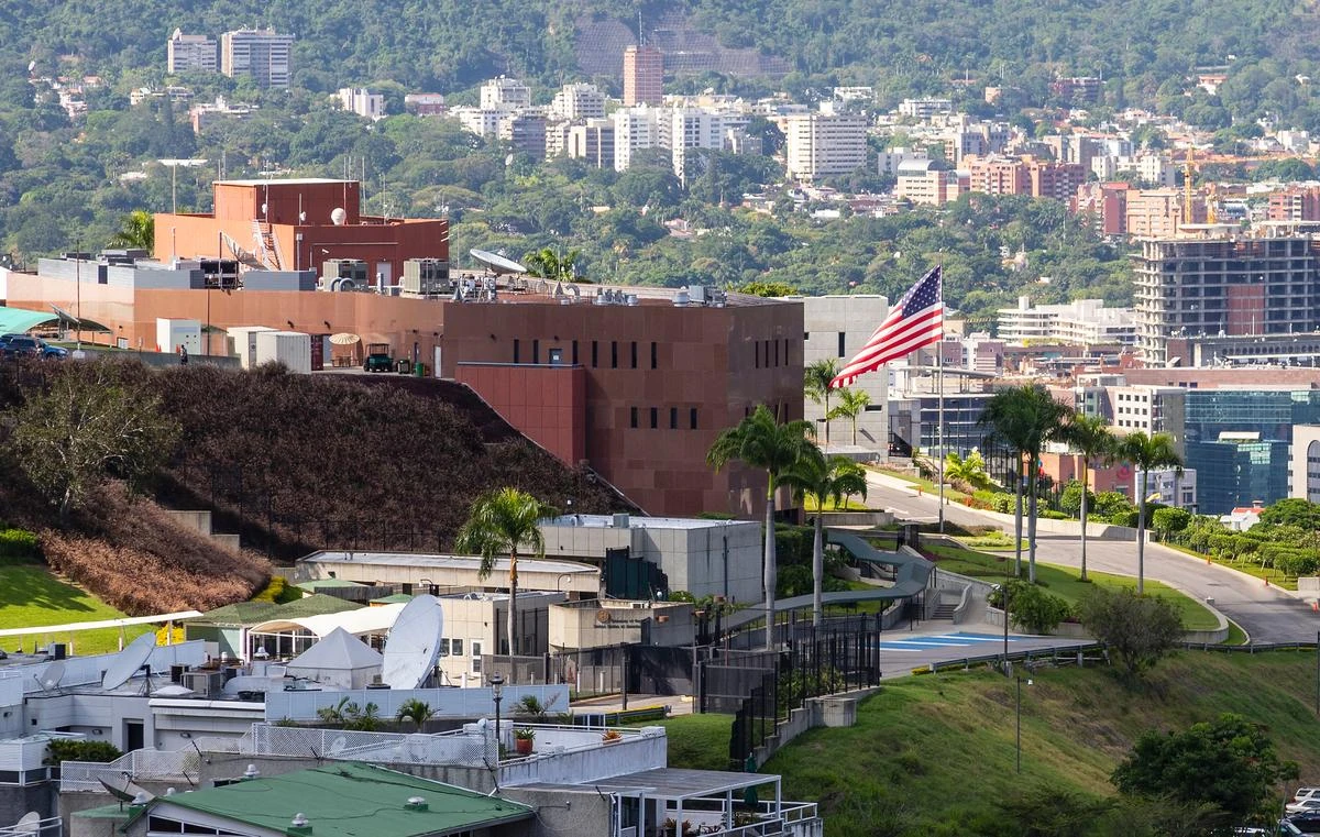 Mỹ bắt đầu các bước đầu tiên mở lại đại sứ tại Venezuela