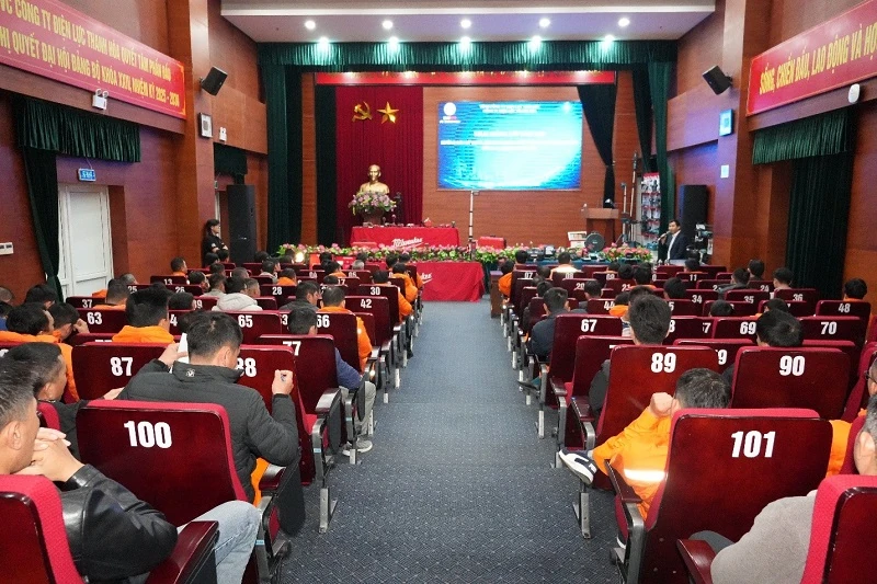 Công ty Điện lực Thanh Hóa bồi huấn kiến thức vận hành và bảo dưỡng công cụ dụng cụ năm 2026