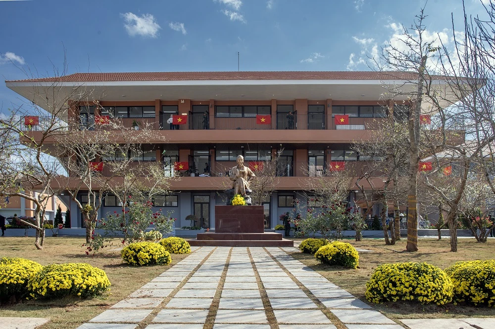 Cận cảnh phòng học “5 sao” tại trường liên cấp chuẩn quốc tế đầu tiên vùng biên giới Điện Biên