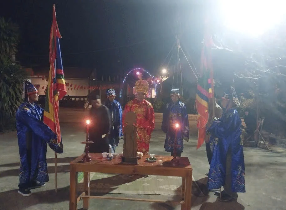 Tục đốt Đình Liệu đêm 30 Tết ở làng Động Bồng