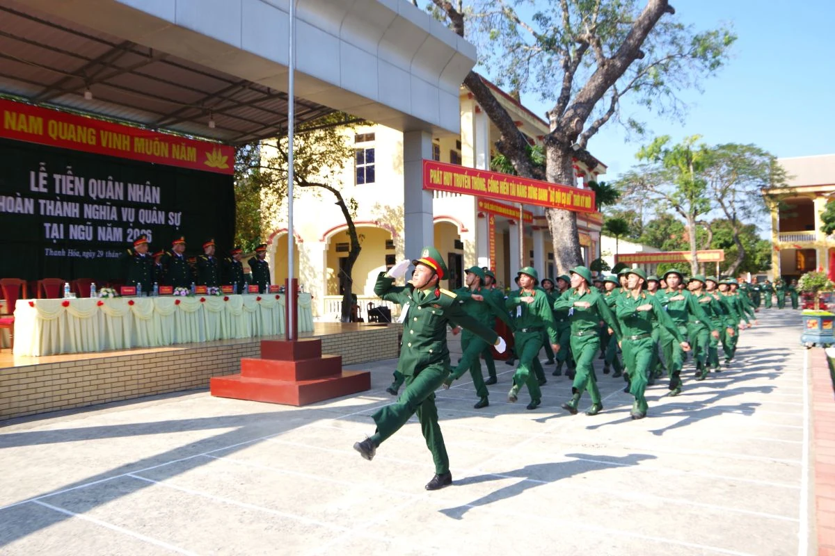 Trung đoàn 762 tiễn quân nhân hoàn thành nghĩa vụ quân sự năm 2026