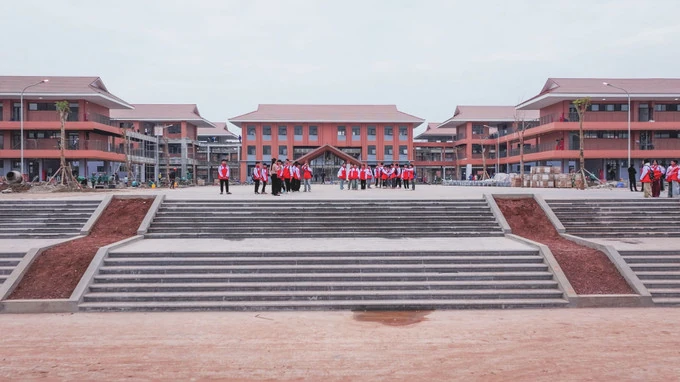 Xây trường nơi biên giới: Gieo nền tri thức, giữ vững phên dậu Tổ quốc