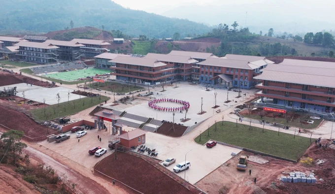 Xây trường nơi biên giới: Gieo nền tri thức, giữ vững phên dậu Tổ quốc