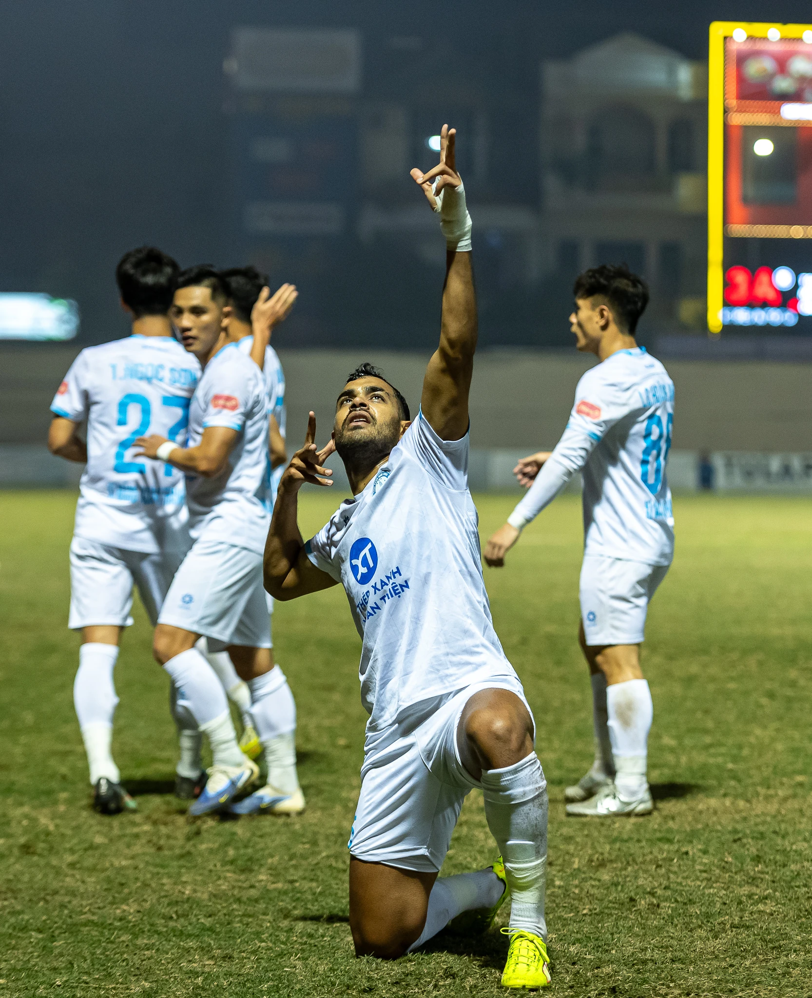 Chiến đấu quả cảm, Đông Á Thanh Hóa hòa “không tưởng” Nam Định trên sân nhà