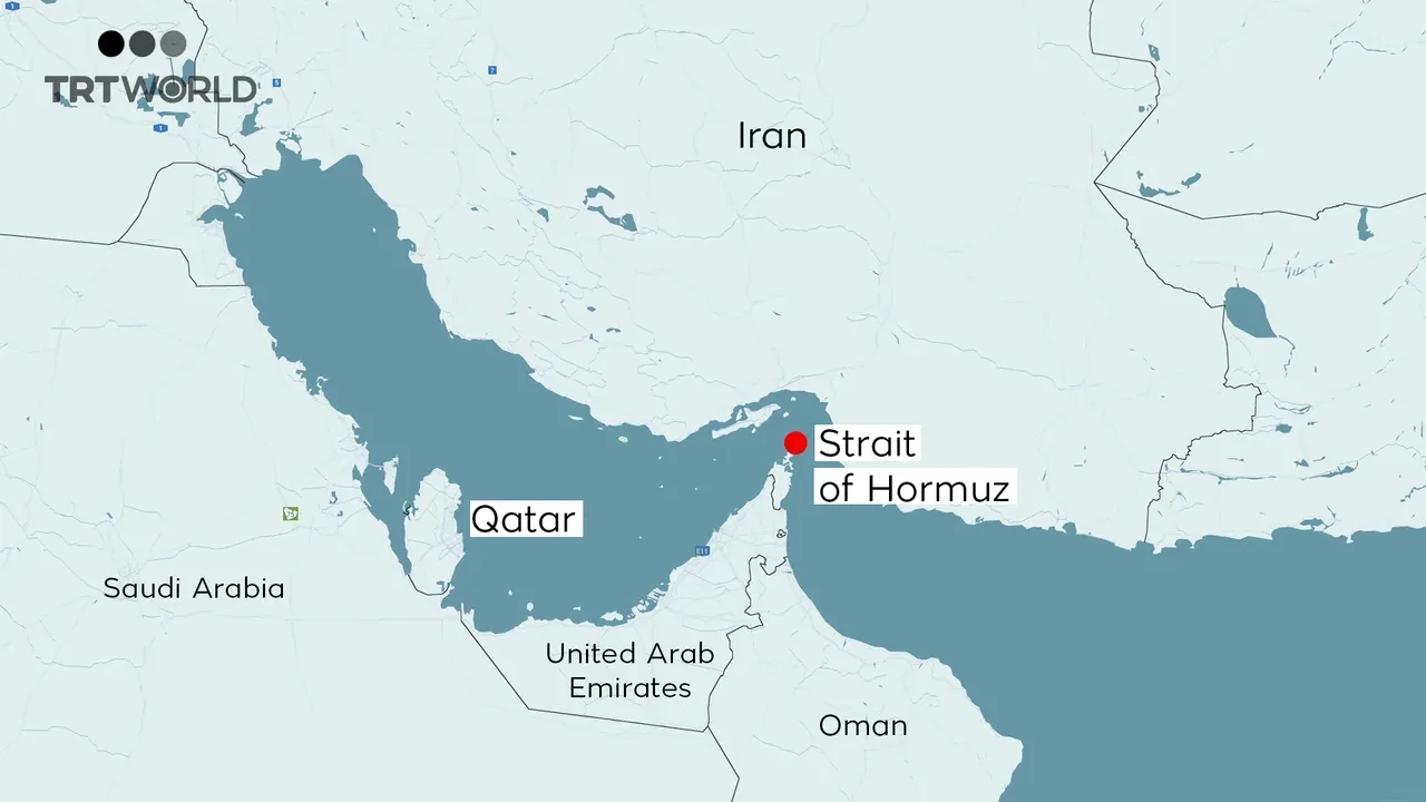 Iran siết không phận Hormuz: Tín hiệu răn đe mới trong ván cờ leo thang với Mỹ