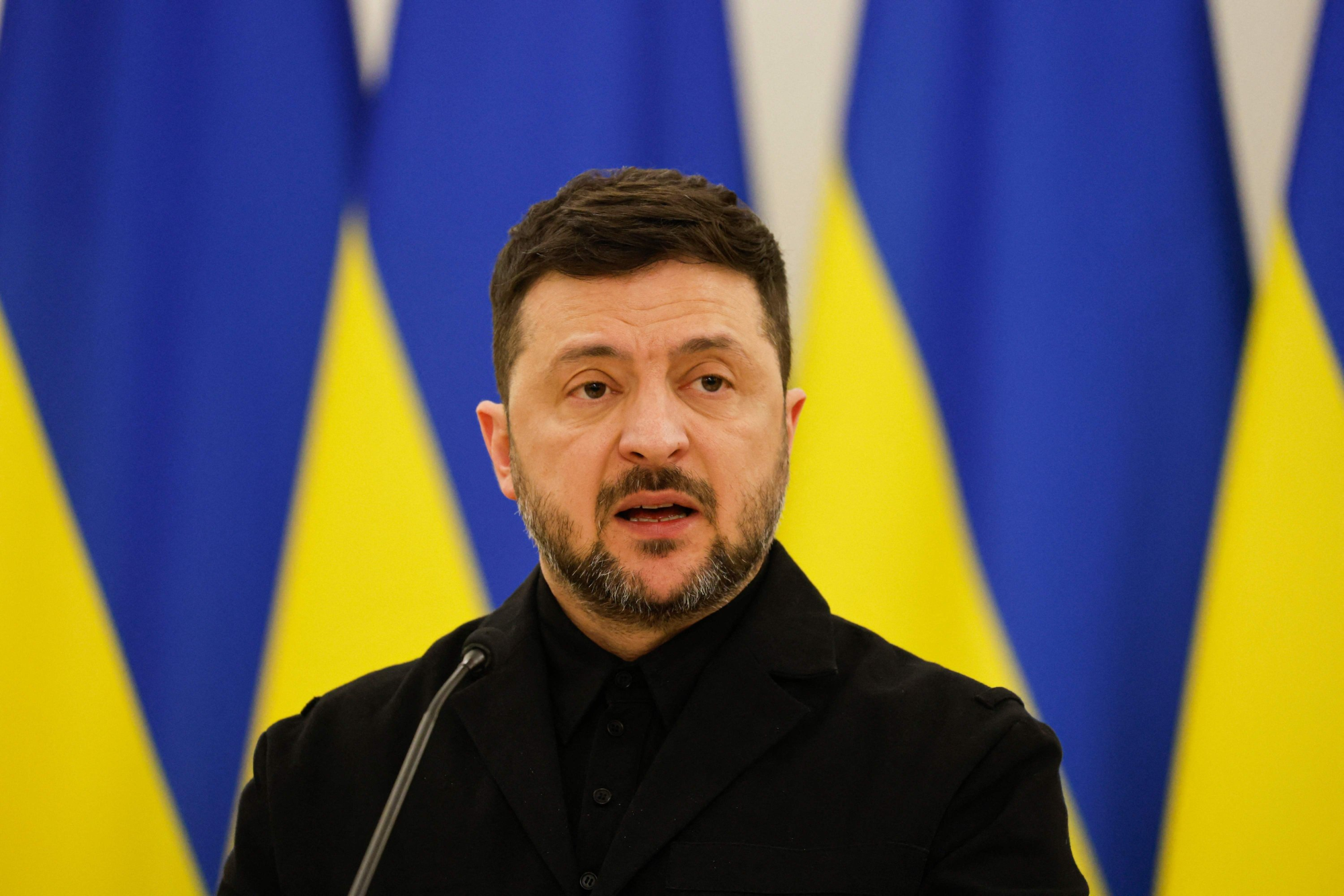 Tổng thống Mỹ: Nga tạm dừng hoạt động quân sự tại các đô thị lớn trong một tuần