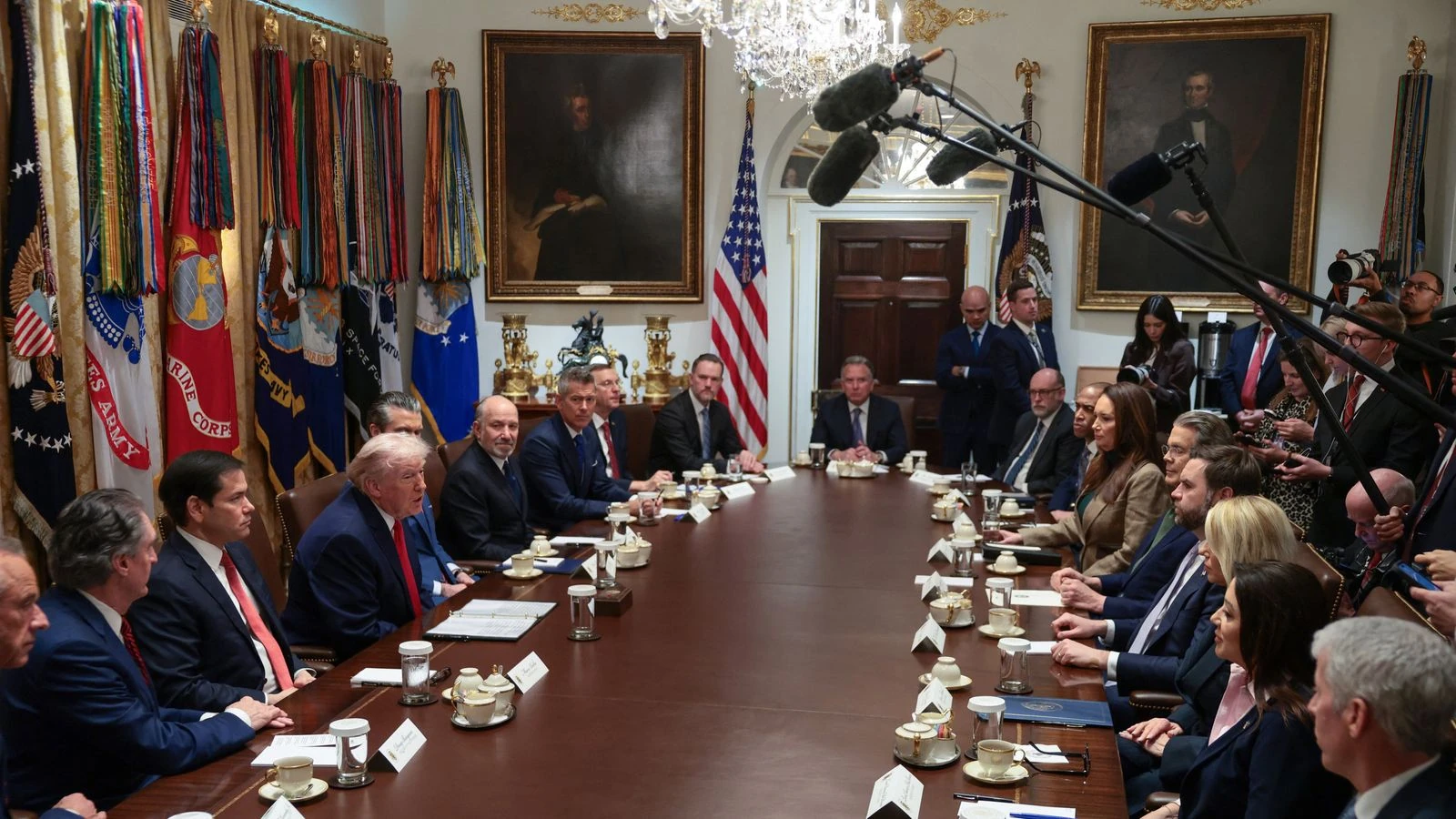 Thượng viện Mỹ chặn dự luật cấp ngân sách trong bối cảnh chính phủ có nguy cơ đóng cửa một phần