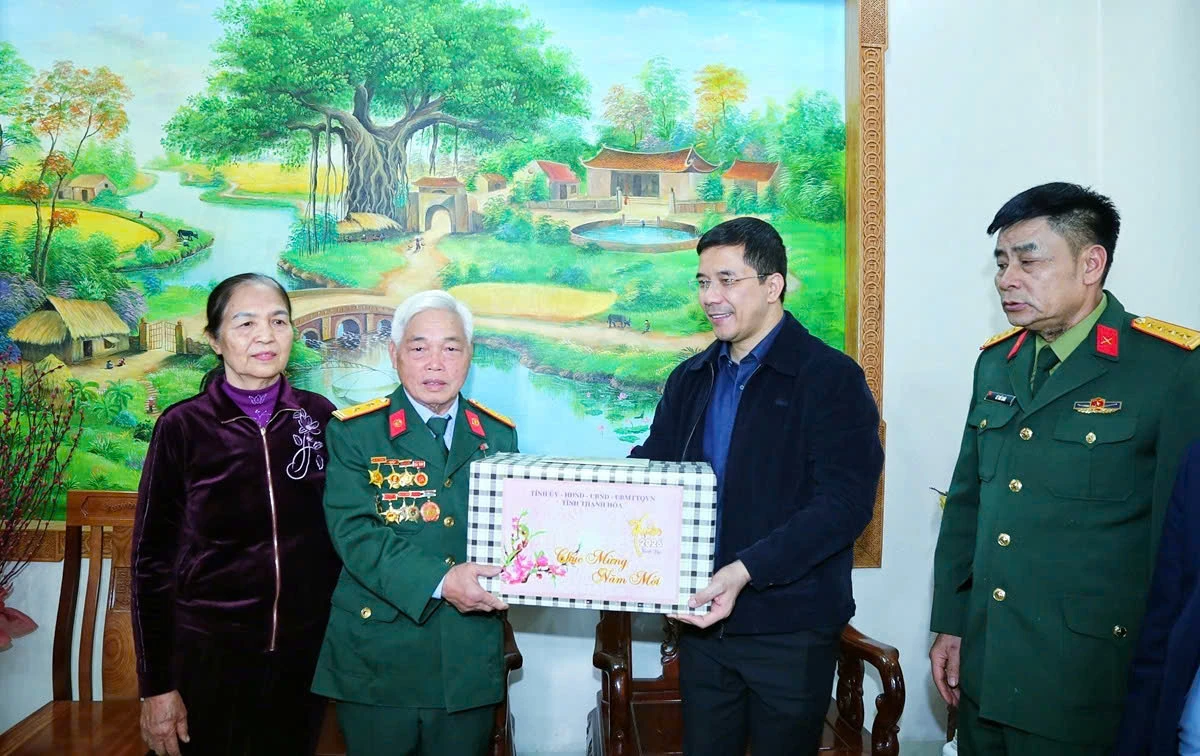 Quan tâm chăm lo cho các đối tượng chính sách, người cao tuổi, hộ có hoàn cảnh khó khăn