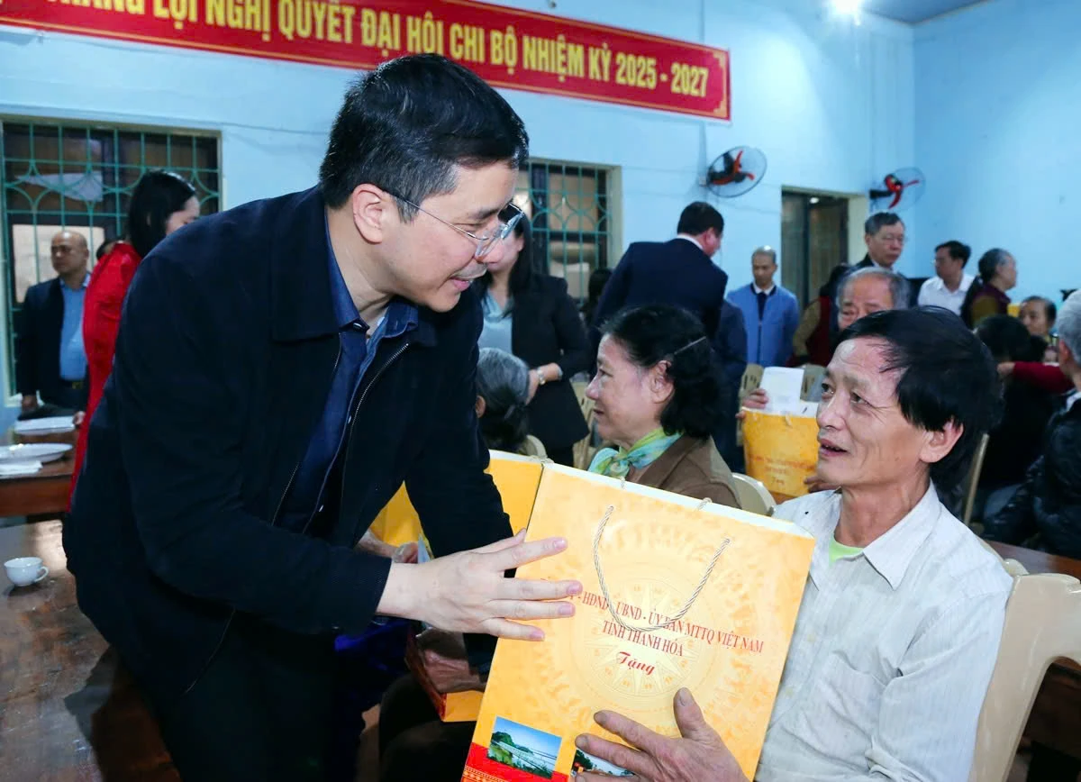 Quan tâm chăm lo cho các đối tượng chính sách, người cao tuổi, hộ có hoàn cảnh khó khăn