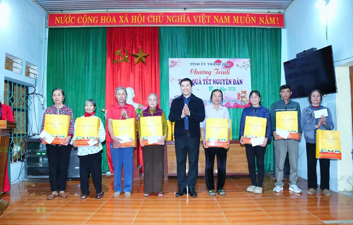 Quan tâm chăm lo cho các đối tượng chính sách, người cao tuổi, hộ có hoàn cảnh khó khăn