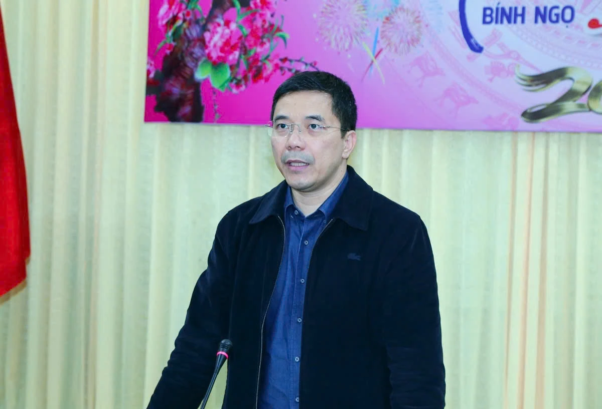 Quan tâm chăm lo cho các đối tượng chính sách, người cao tuổi, hộ có hoàn cảnh khó khăn