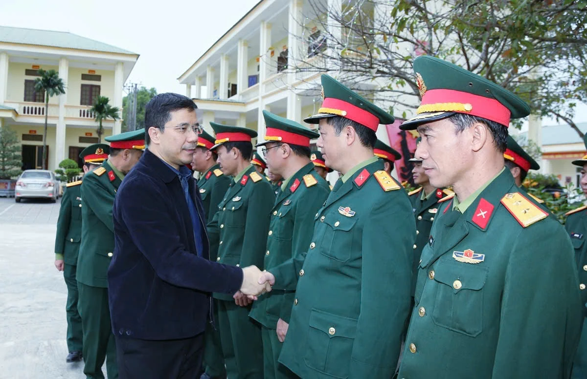 Quan tâm chăm lo cho các đối tượng chính sách, người cao tuổi, hộ có hoàn cảnh khó khăn