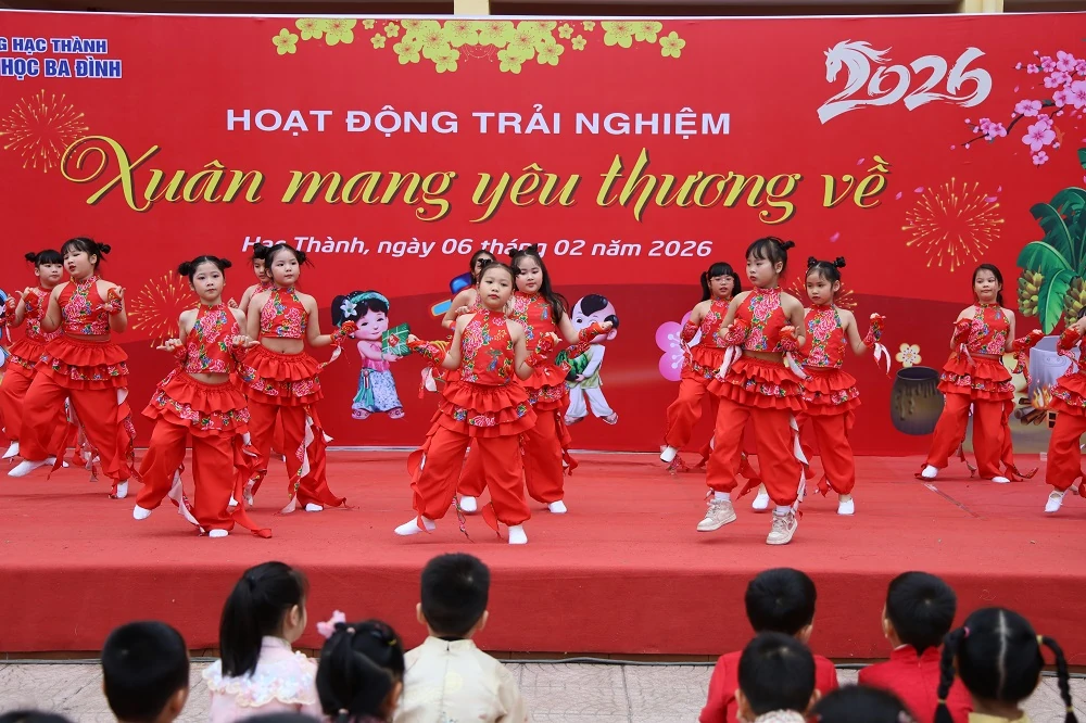 Sôi nổi trải nghiệm Tết cổ truyền tại trường học