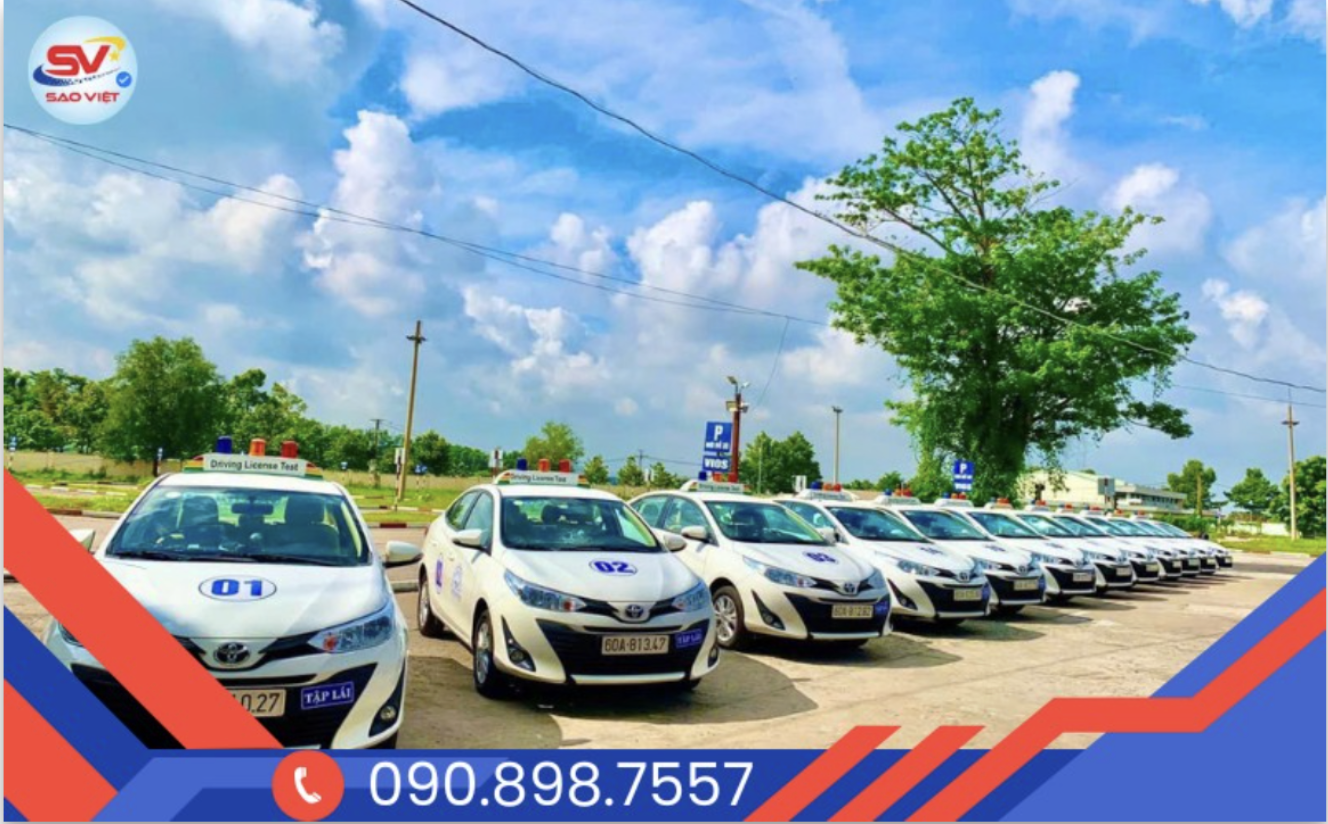 Review trường dạy lái xe Sao Việt: Có nên đăng ký học?