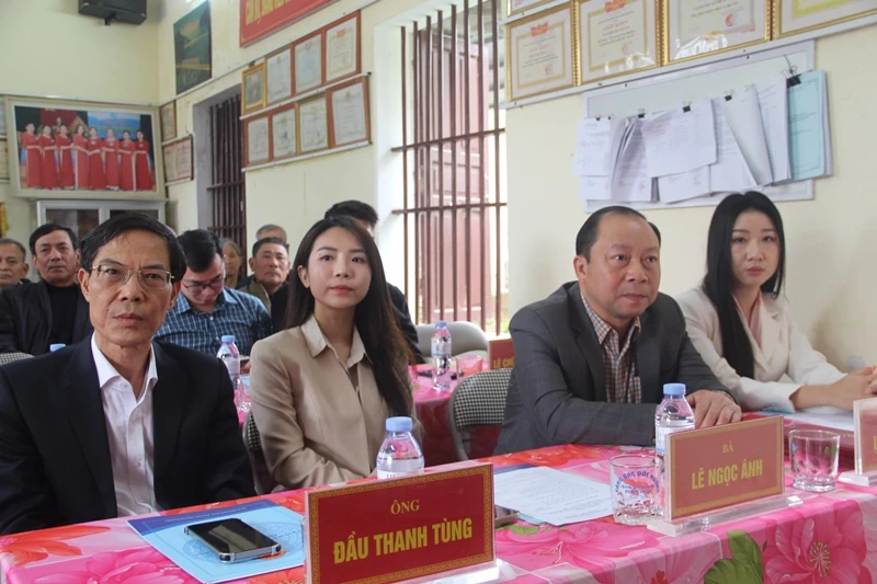 Cử tri Tổ dân phố Ái Sơn 2 thống nhất giới thiệu 8 người ứng cử đại biểu HĐND nhiệm kỳ 2026-2031