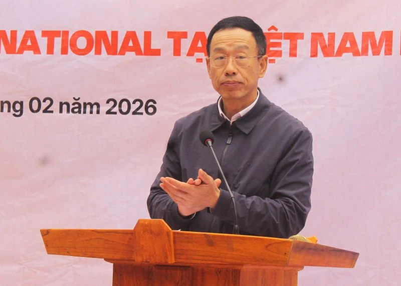 Bàn giao nhà ở do Tổ chức Tầm nhìn Thế giới tại Việt Nam hỗ trợ các hộ gia đình khó khăn