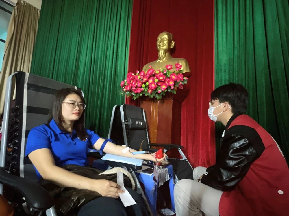 Ấm áp Ngày hội hiến máu tình nguyện tại xã Kim Tân