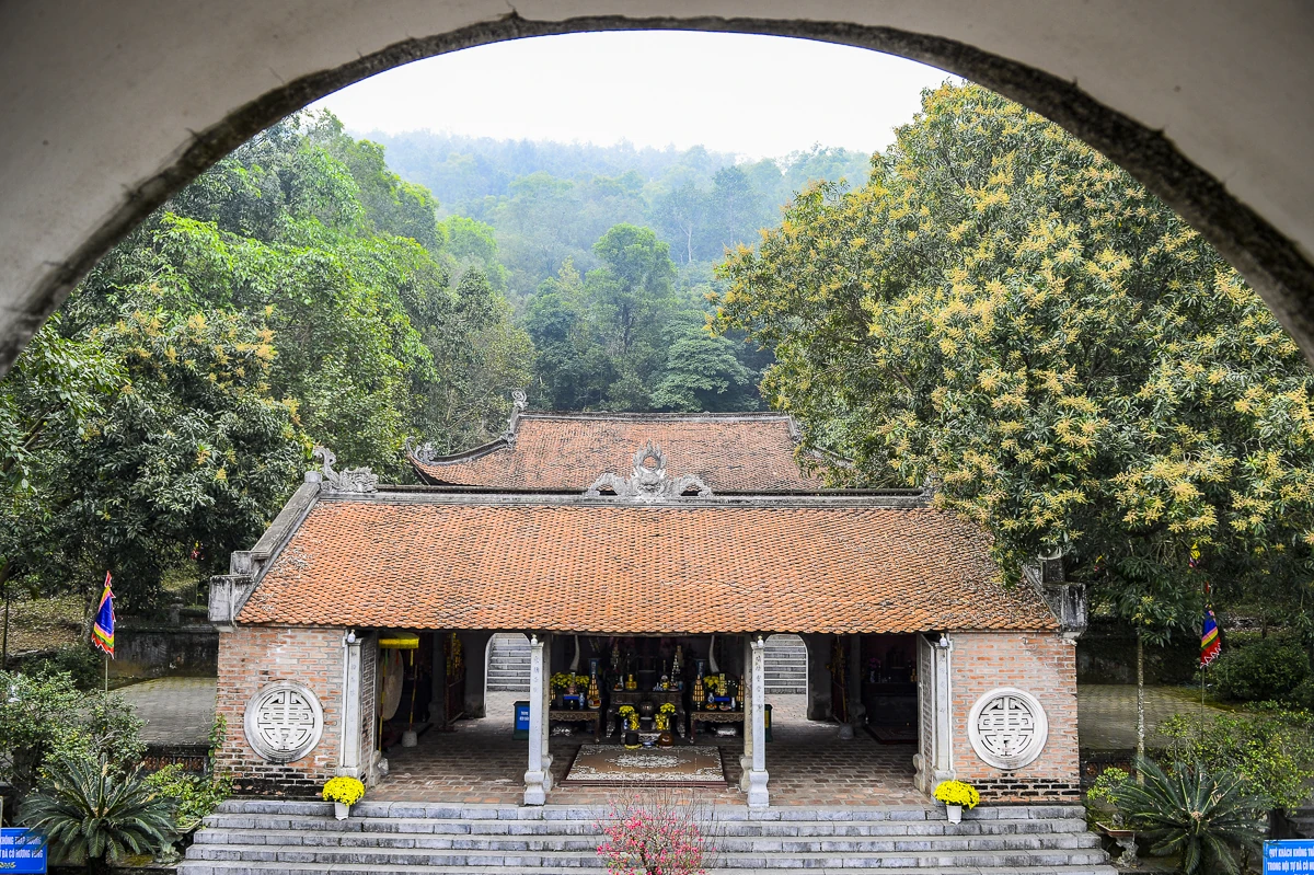 Đền Bà Triệu chỉnh trang cảnh quan, sẵn sàng đón Tết Bính Ngọ