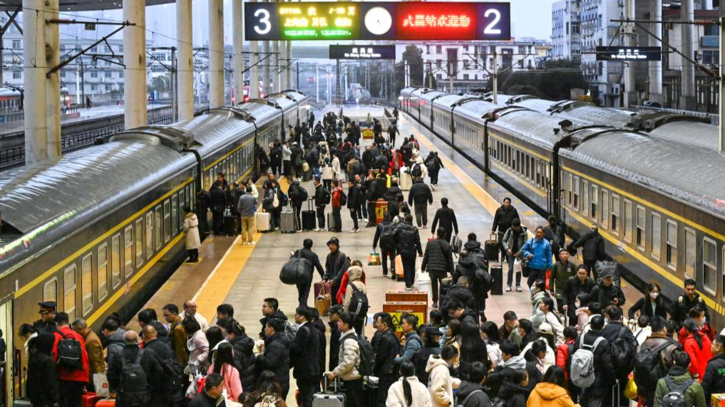Trung Quốc bước vào cao điểm Xuân vận 2026, dự kiến 9,5 tỷ lượt người di chuyển