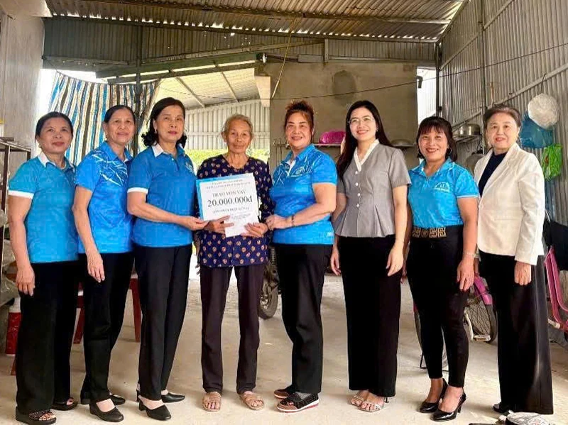 Đồng vốn giúp phụ nữ nghèo vượt khó ở phường Bỉm Sơn