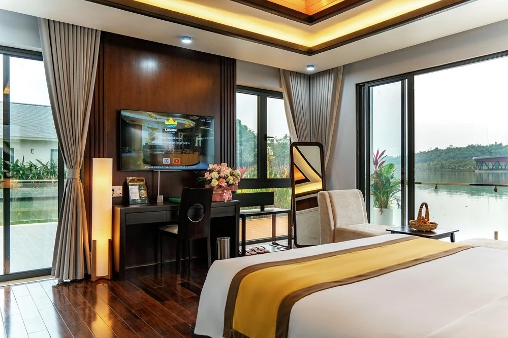 Lamori: Chạm xuân, gieo phúc lành