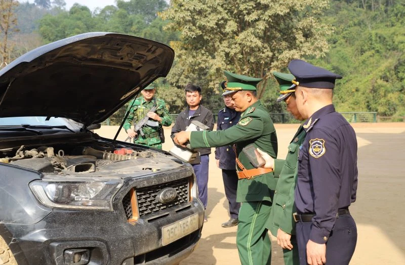 Chống buôn lậu, gian lận thương mại, hàng cấm qua Cửa khẩu quốc tế Na Mèo dịp Tết