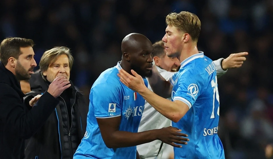 Bóng đá Việt Nam có suất đặc cách tham dự Asiad 2026; Man Utd thoát hiểm kịch tính