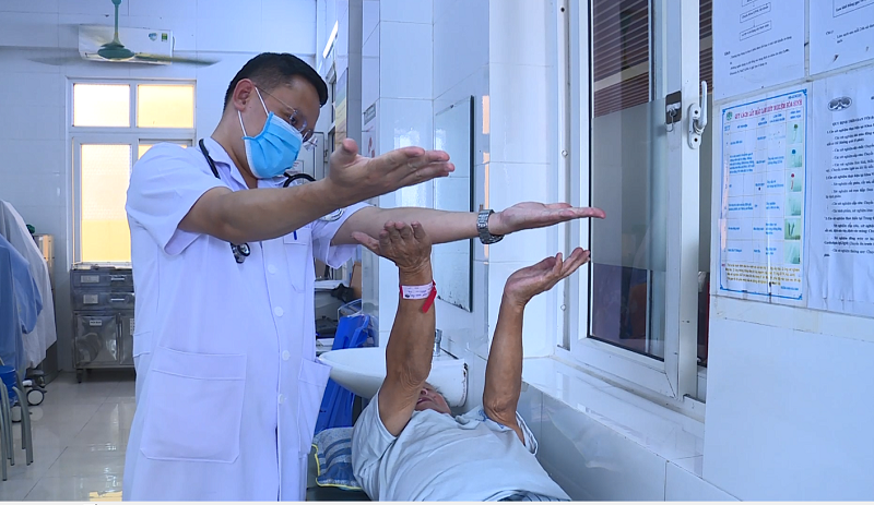 Chủ động phòng ngừa nguy cơ tăng huyết áp, đột quỵ dịp Tết Nguyên đán