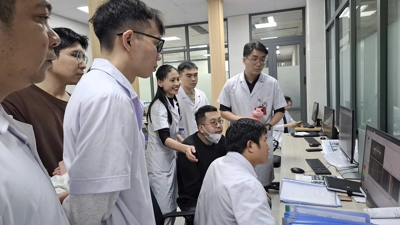 Bệnh viện Ung bướu Thanh Hóa lắp đặt hệ thống máy xạ trị gia tốc hiện đại bậc nhất