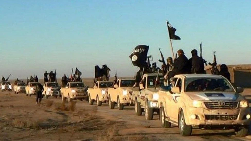 Mỹ tấn công hơn 30 mục tiêu IS tại Syria