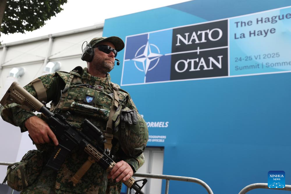 Thủ tướng Tây Ban Nha kêu gọi tránh một vòng chạy đua vũ trang mới