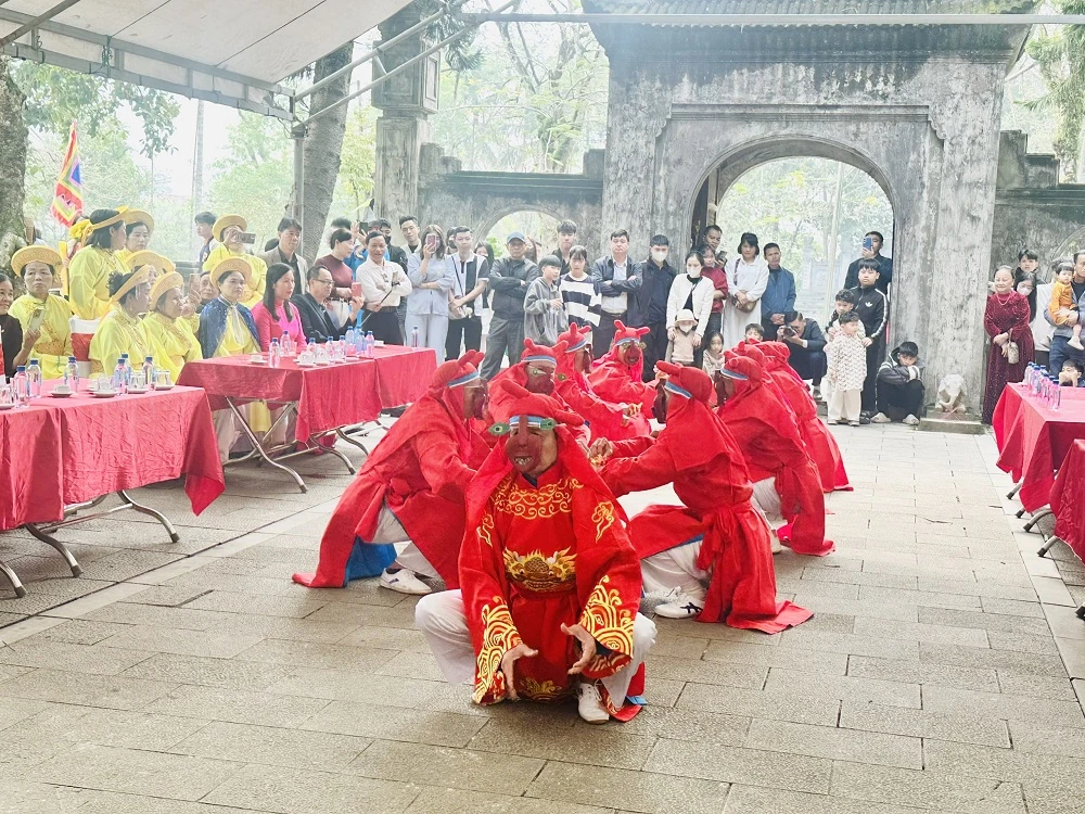 Lễ hội Xuân Bính Ngọ tại đền thờ vua Lê Thái Tổ