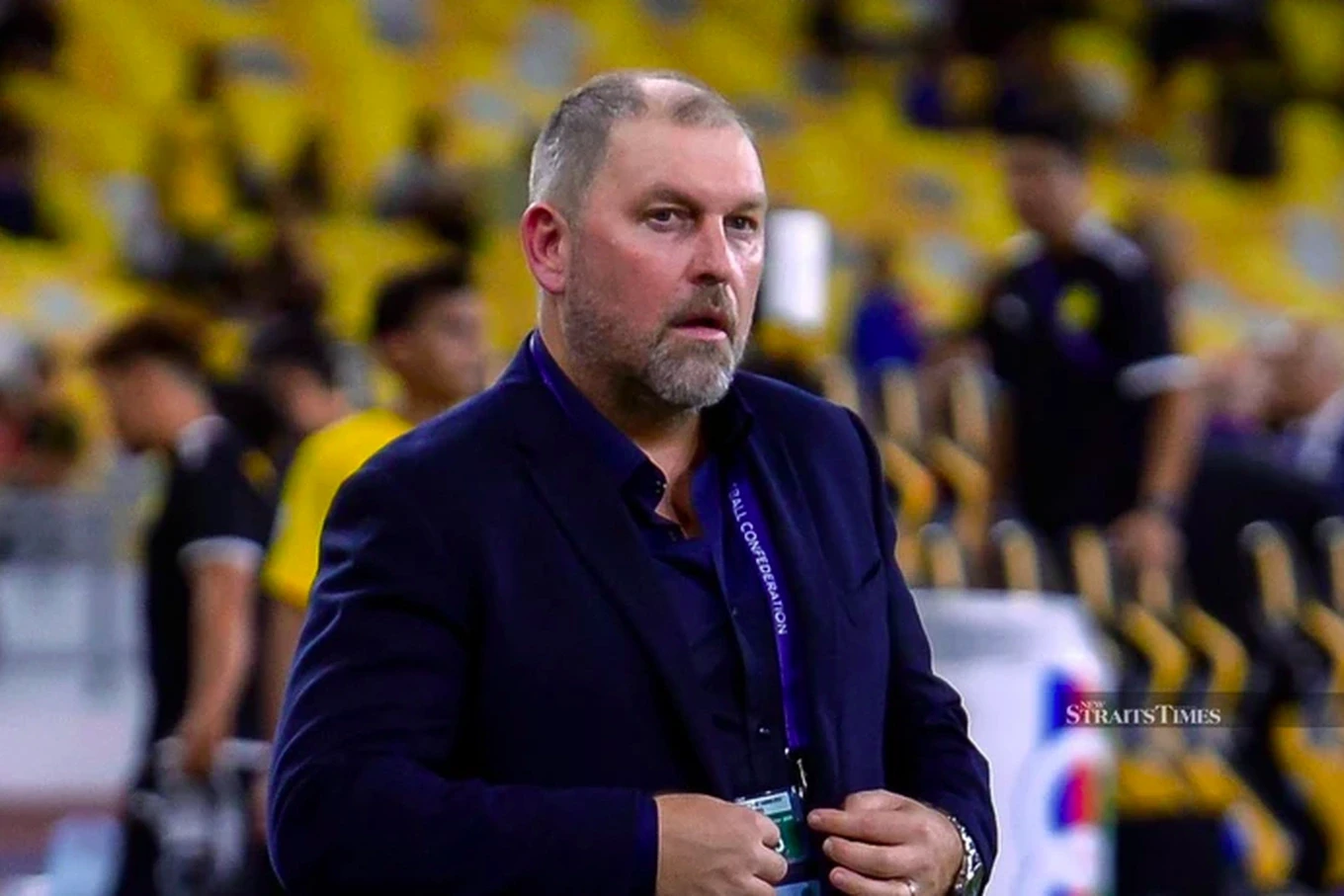 Đình Bắc gây bất ngờ khi không tăng giá chuyển nhượng; Cristiano Ronaldo lập kỷ lục vô tiền khoáng hậu