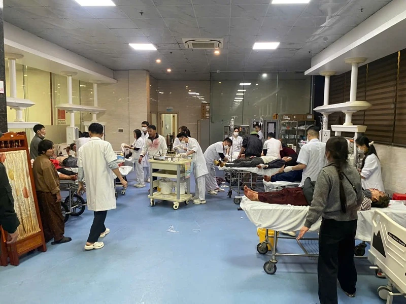 Tập trung cấp cứu, điều trị cho 10 nạn nhân trong vụ giết người tại phường Nghi Sơn