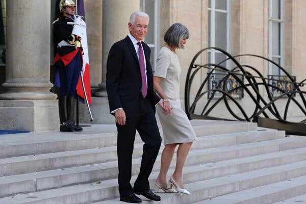 Không chấp hành triệu tập, Đại sứ Mỹ tại Pháp bị hạn chế quyền tiếp xúc