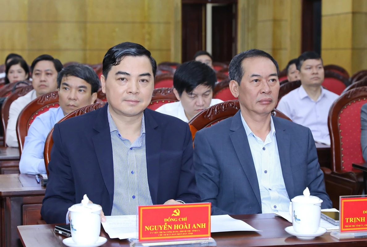 Quyết tâm cao trong lãnh đạo, chỉ đạo tổ chức thành công cuộc bầu cử đại biểu Quốc hội khóa XVI và đại biểu HĐND các cấp