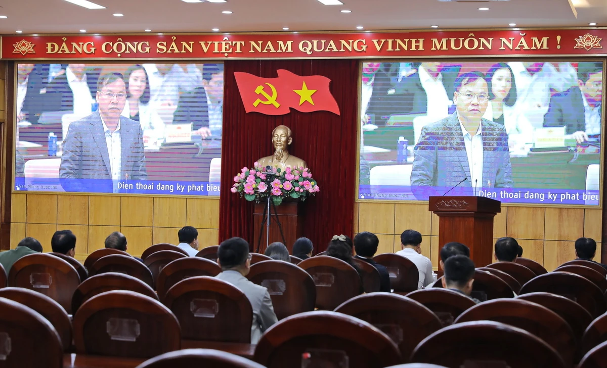 Quyết tâm cao trong lãnh đạo, chỉ đạo tổ chức thành công cuộc bầu cử đại biểu Quốc hội khóa XVI và đại biểu HĐND các cấp