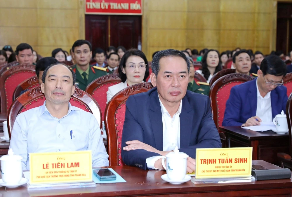 Gặp gỡ, triển khai tiếp xúc cử tri và vận động bầu cử ĐBQH khóa XVI, HĐND tỉnh khóa XIX