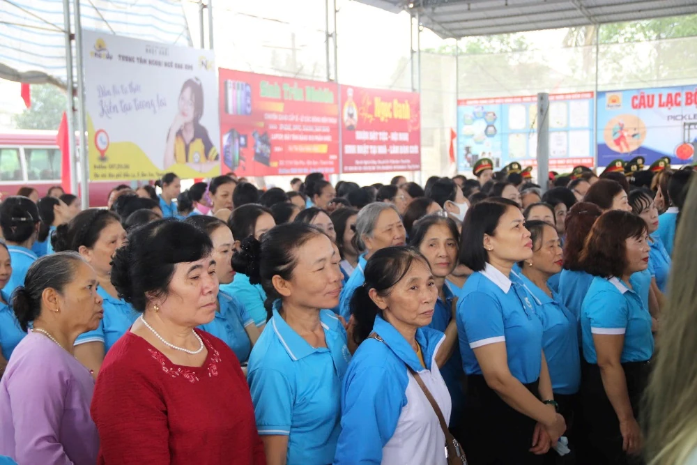 Hội LHPN tỉnh Thanh Hóa phát động hưởng ứng Tết trồng cây