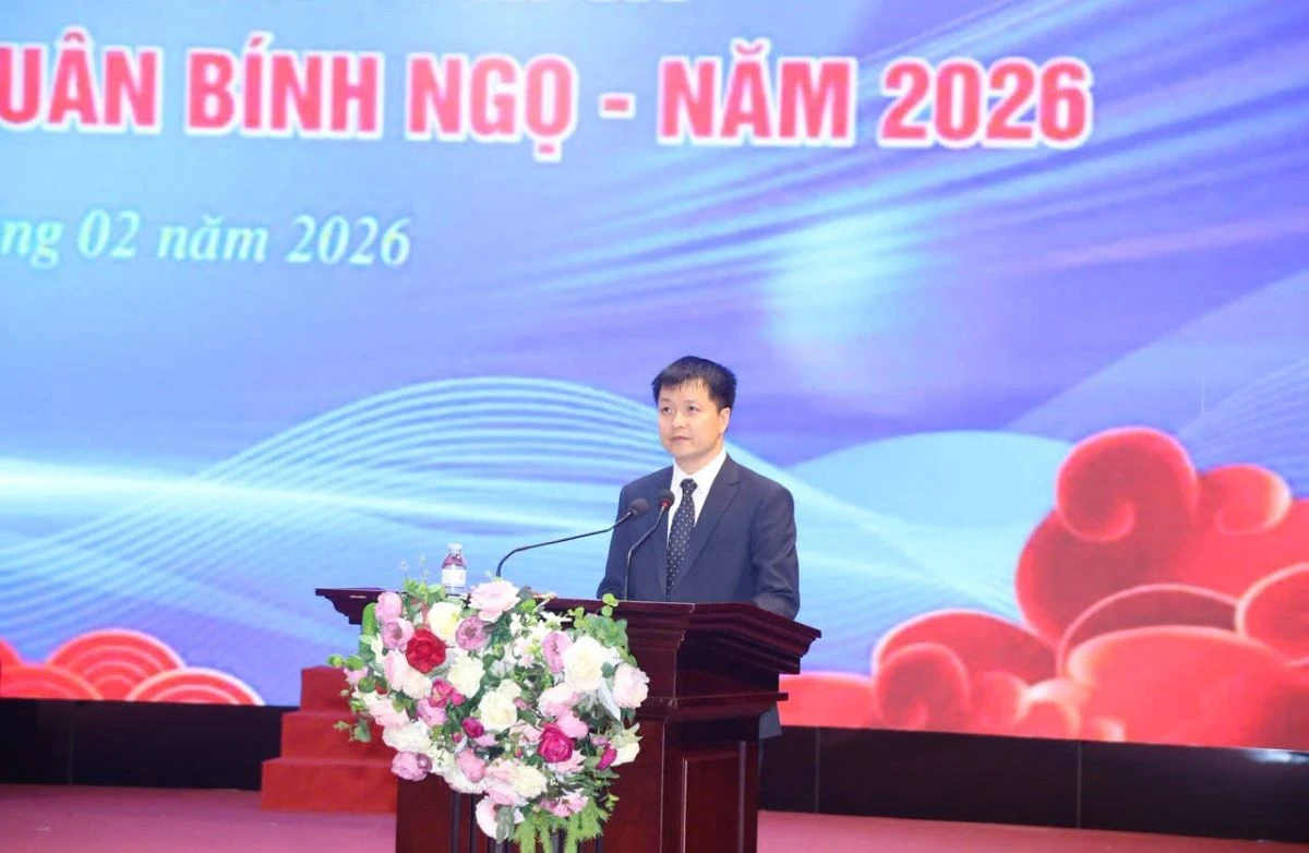 Phường Hạc Thành tuyên dương học sinh và giáo viên đạt thành tích cao trong các kỳ thi học sinh giỏi