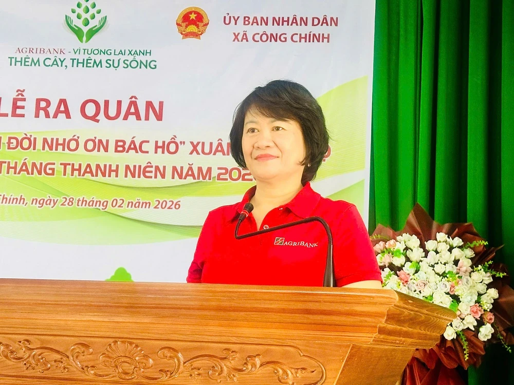 Agribank Nam Thanh Hóa tổ chức Tết trồng cây 2026