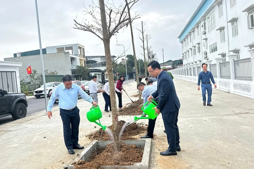 Xã Lưu Vệ phát động Tết trồng cây xuân Bính Ngọ 2026