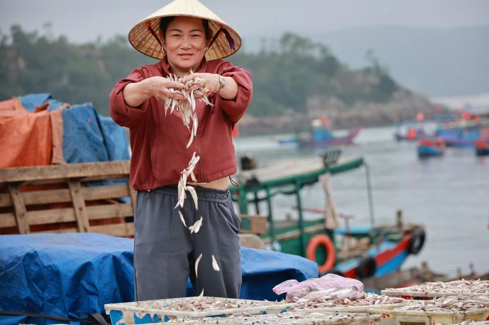 Biển Nghi Sơn nhộn nhịp đầu năm