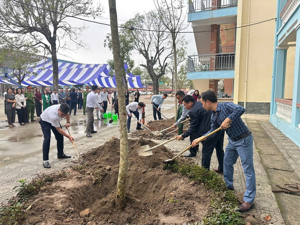 Xã Lưu Vệ phát động Tết trồng cây xuân Bính Ngọ 2026