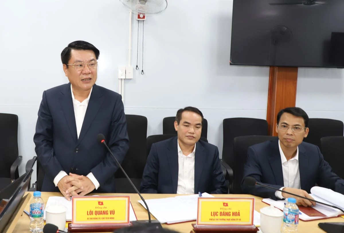 Phó Bí thư Thường trực Tỉnh ủy Nguyễn Hồng Phong dự lễ ra quân sản xuất đầu năm và làm việc tại xã Tân Thành