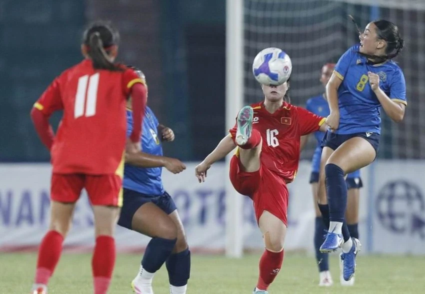 Thực hư tin đồn Doãn Ngọc Tân chia tay CLB Thanh Hóa; Real Madrid “quay lưng” với Mourinho