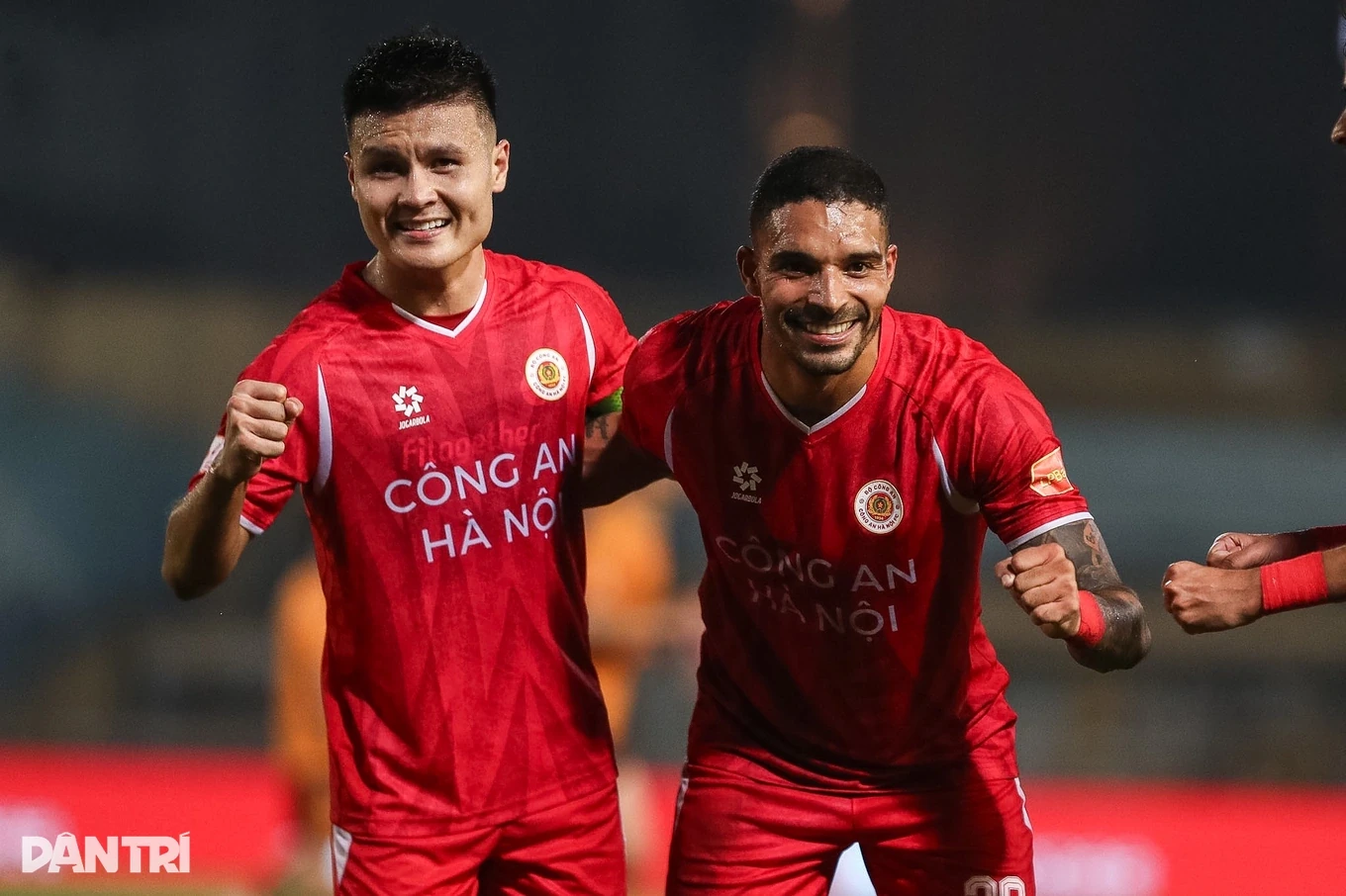 V.League: Đà Nẵng thắp lại hy vọng trụ hạng; Real Madrid nhận cú sốc lớn